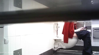 Hot Girls In Student Toilet 13