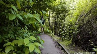 Nikki - Pissing Scene