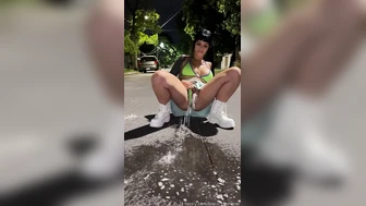 Kinky Panthers - Pissing Compilation 26