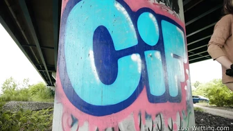 Lola Desire - Pissing Scene