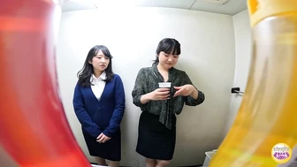 DLSL-648 04 Office lady SEXY open shorts pussy urination