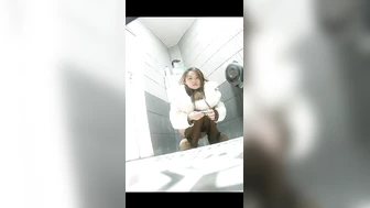 Womens Toilet In a Bar 4