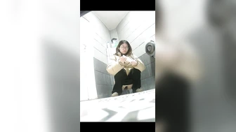 Womens Toilet In a Bar 4