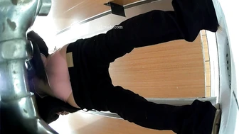 Back shot of the invincible angle of the pussy falling from the sky (2)