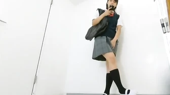 DLEE-431 03 Endurance limit!! Stuck schoolgirl pees 4, JAV Collection, DesperVids