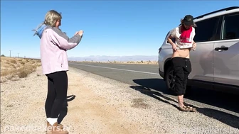 nakedbakers - Peeing on the road  trip back from Mammoth