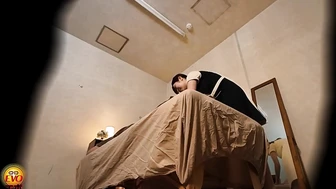 DLEE-837 01 No hands allowed! Oil massage therapist no-hands pee leak