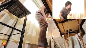 DLEE-837 02 No hands allowed! Oil massage therapist no-hands pee leak