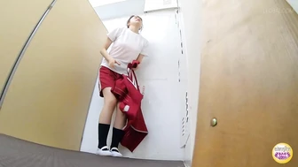 DLSL-446 01 Schoolgirls toilet dash after the chime. Pissing and leaking circumstances. VOL. 3