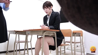 DLEE-834 02 Hidden camera schoolgirl intern pees