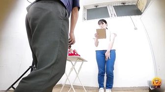 DLEE-834 05 Hidden camera schoolgirl intern pees