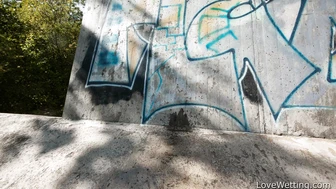 Acabella - Pissing Scene