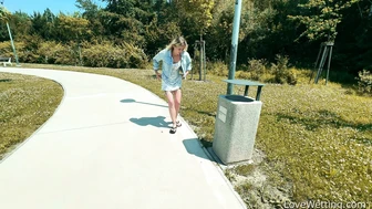 Claudia - Pissing Scene