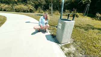 Claudia - Pissing Scene