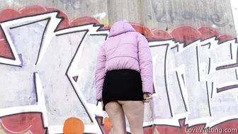 Naomi Love - Pissing Scene