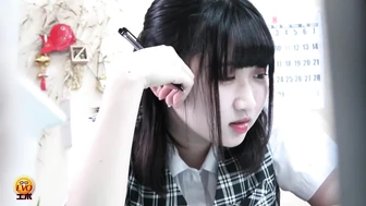 DLEE-534 04 Hidden Camera: Shocking Peeing in Public by a New Employee