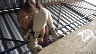 Vanessa Leone - Pissing Scene