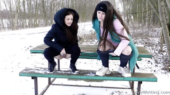 Lola Desire + Valentina Ross - Pissing Scene