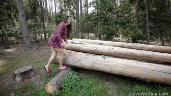 Valentina Ross - Pissing Scene