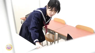 DLSL-642 05 The hard decisions of the female students who have been trapped! Unstoppable urination