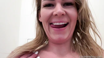 Claudia - Pissing Scene