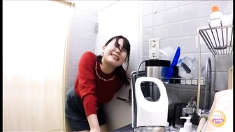 DLSL-386 05 Emergency Office Lady Urination Urinary Incontinence