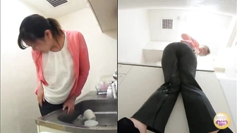 DLSL-386 05 Emergency Office Lady Urination Urinary Incontinence