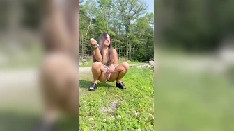 toes_onyou - Pissing Compilation 01