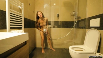 Lola - May 20, 2025 (Part 2), WDGirls, PissRIP