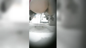 Chinese mall restroom hidden-cam series, front and rear views