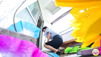 DLSL-663 04 Hidden Camera in the Office: Stuck in the Toilet and Leaking Pee