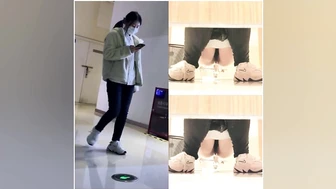 Owner of the fried chicken shop pee