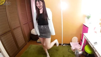 OHHS-076 03 Female staff took the picture... Urgent urination in the waiting room 23