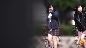 DLEE-852 05 Holy water shower in the changing room, undressing and holding back, woman urinating in the bathroom 2