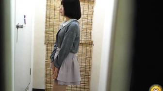 DLEE-854 01 Bar Mistakes and Embarrassing Peeing Case Files