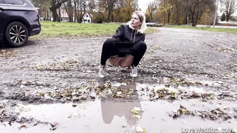 Claudia - Pissing Scene