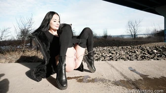 Silvia Black - Pissing Scene
