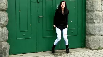 Annie - No Place to Hide, JAV Collection, DesperVids