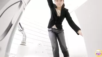 DLSL-378 04 Office Ladies Denied Toilet And Wet Themselves