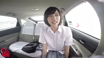 DLFF-081 06 Villain taxi driver offering mixed diuretic drink to women Moving car peeing and wetting voyeur