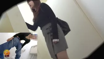 DLEE-472 03 Toilet voyeur: girls barely holding their pee while waiting by the private room door. VOL. 2, JAV Collection, DesperVids