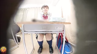 DLEE-508 05 Schoolgirls and OL's drinks mixed with powerful diuretic and that makes them urinate in various places.