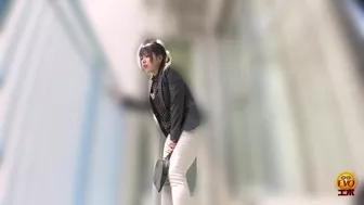 DLEE-615 01 Urine stains spreading on office ladies pants. Peeing desperation and wetting shame., JAV Collection, DesperVids