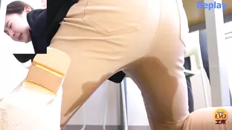 DLEE-662 01 Hidden shooting: neat girls' wet mistakes. Out of place urination leakage