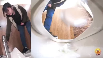 DLEE-676 02 Girls walking around outdoor leisure facilities and peeng on Japanese style toilet