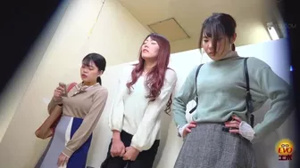 DLEE-684 06 Hidden shooting: women waiting for a long time at the toilet door before peeing, JAV Collection, DesperVids