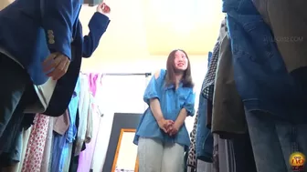 DLEE-721 01 Women’s clothing store hidden camera: jeans soaking wet due to pee leakage, JAV Collection, PissRIP