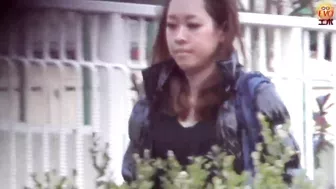 DLEE-041 02 Twitching female anal holes on toilet! Ass crack and urination voyeur