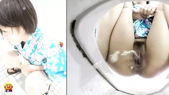 DLEE-182 02 Girls wearing yukata and peeing on toilet during summer festival