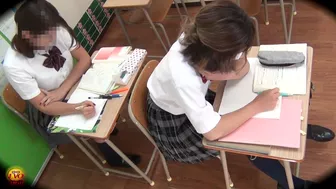 DLEE-190 01 Schoolgirls leaking in the classroom VOL 2, JAV Collection, PissRIP